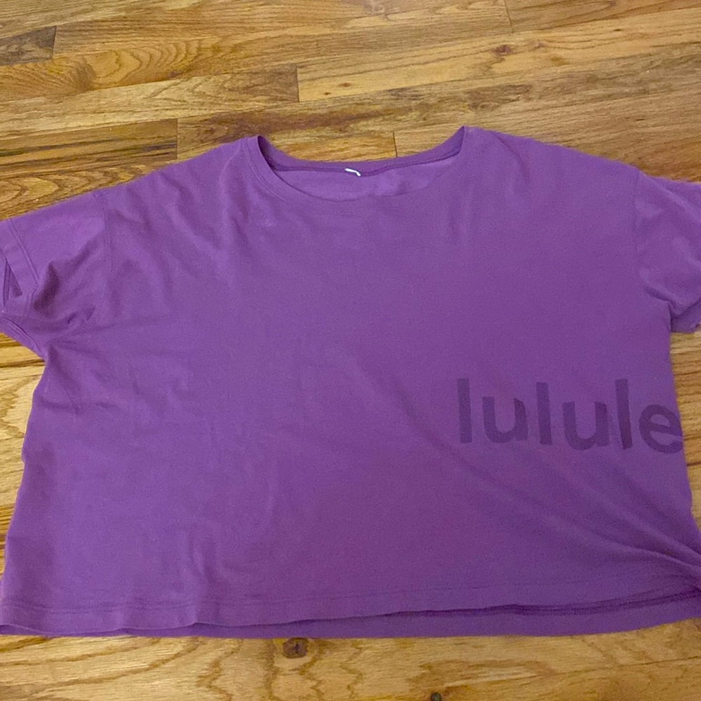 Lululemon purple tank top.  Cropped and wide fit.